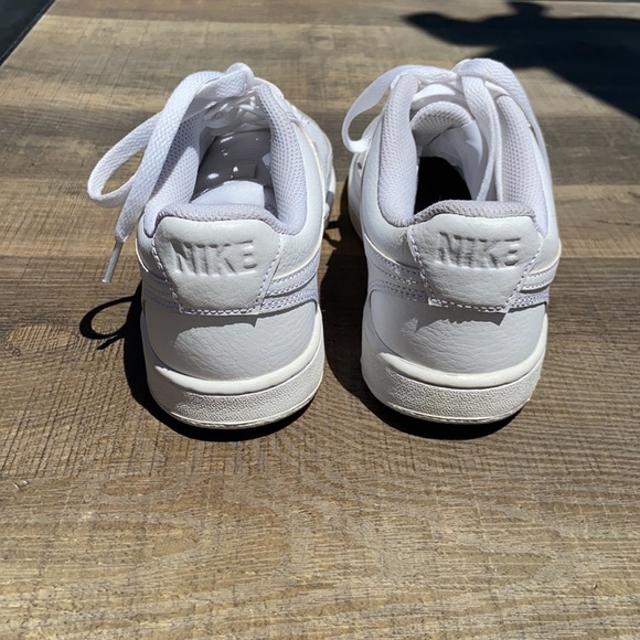 Nike Court Vision Low - Picture 10 of 11